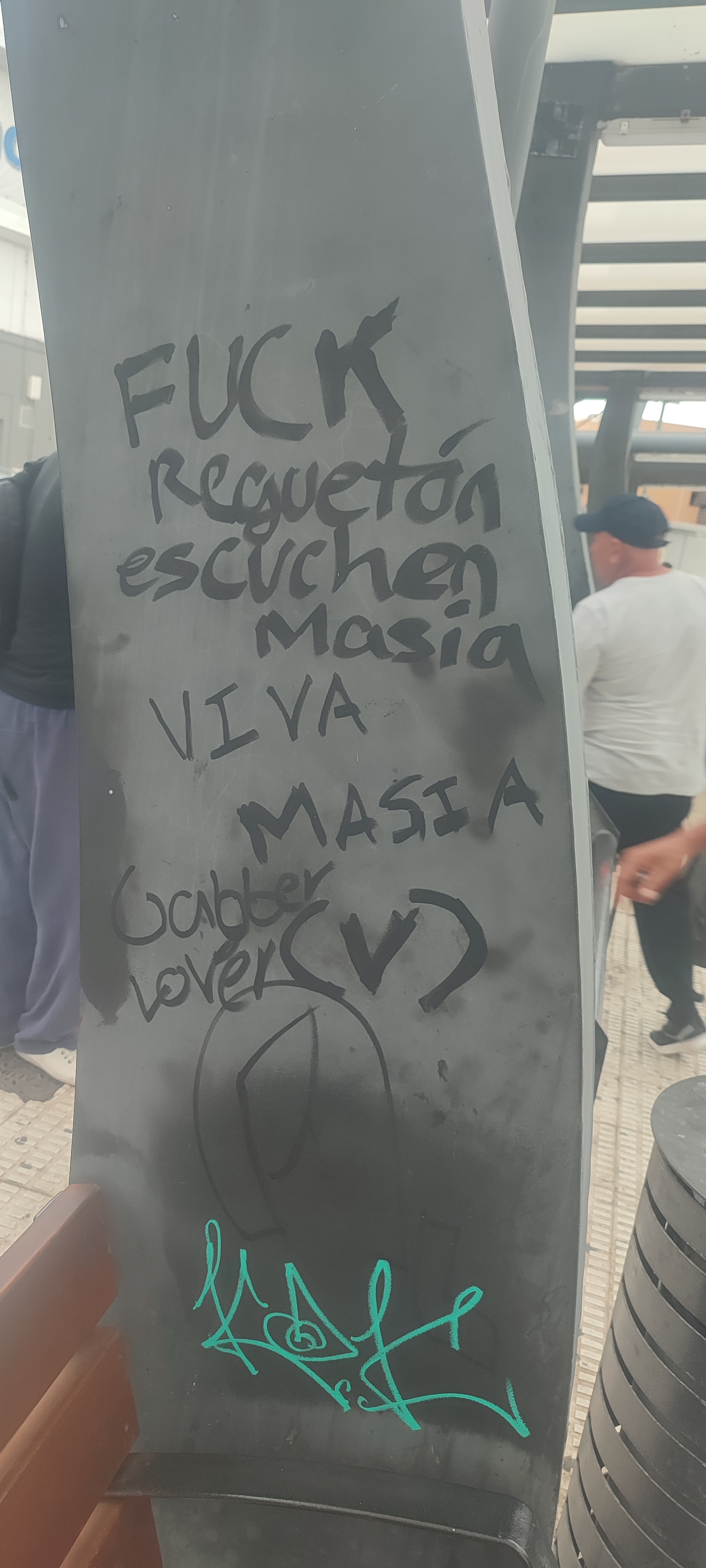 Poste de una parada de guagua